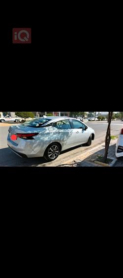 نيسان فيرسا